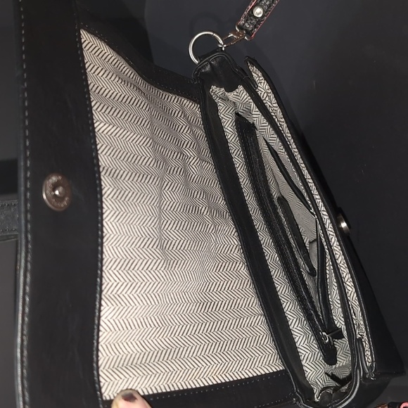 Steve Madden Women's Black Studded Leather Satchel/Crossbody Bag. - Picture 10 of 13